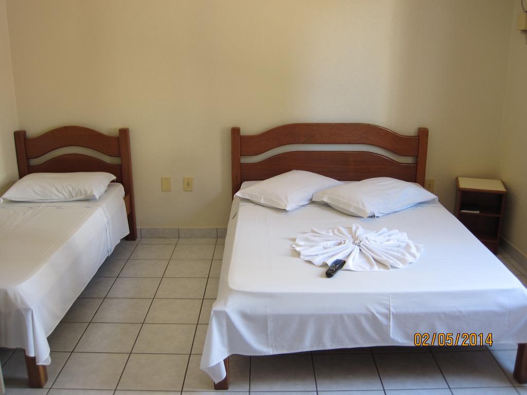 Hotel Oasis Florianópolis Oda fotoğraf